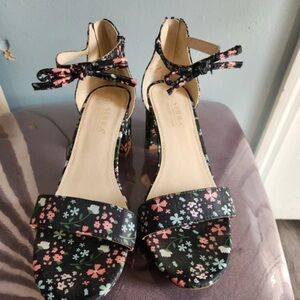 Floral Black Heeled Sandals